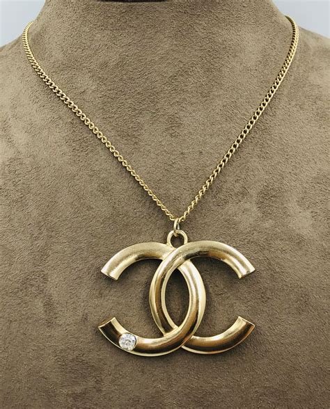 chanel necklace cc logo replica